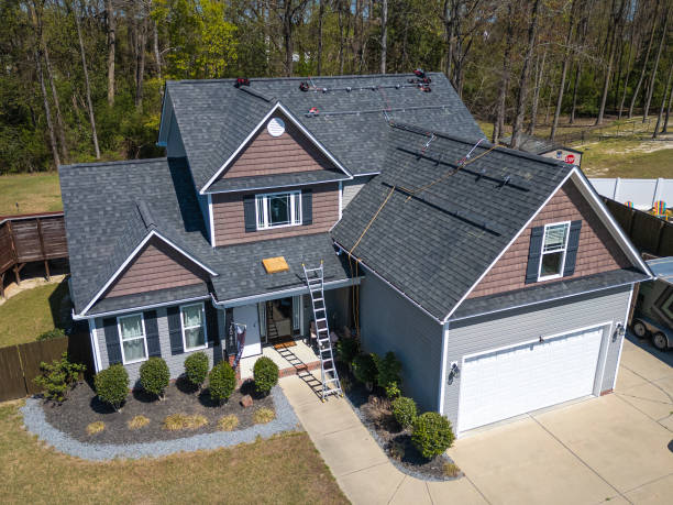 Best Roof Maintenance and Cleaning  in Spackenkill, NY